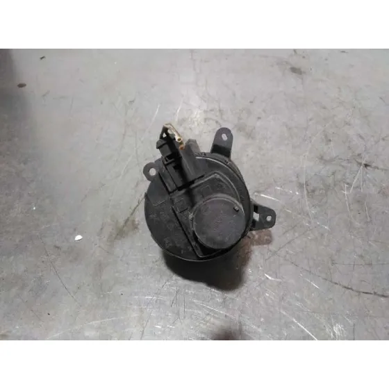 Faro Antiniebla Derecho para Volkswagen Passat Berlina (3B3)