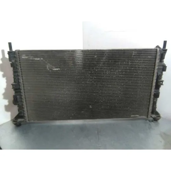 Radiador Agua para Mazda 3 Berlina (Bk)