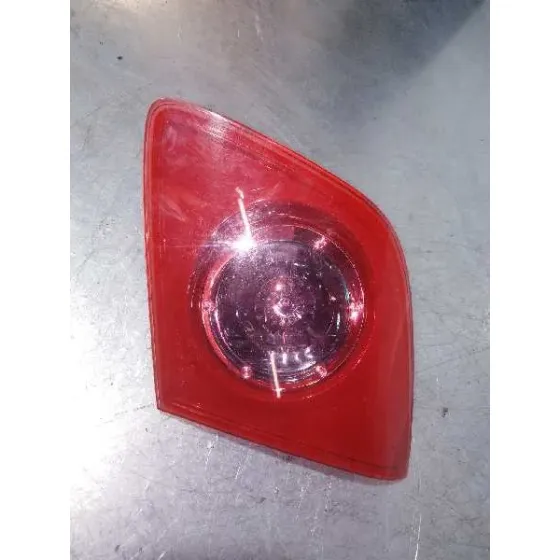 Piloto Trasero Derecho Interior para Mazda 3 Berlina (Bk)