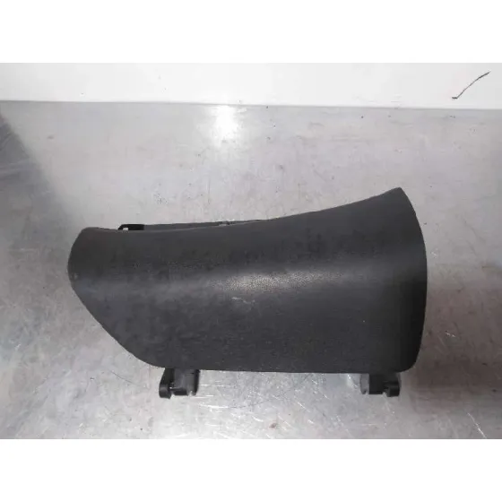 Guantera para Nissan Note