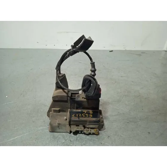 Cerradura Puerta Trasera Derecha para Ford Fiesta (Cbk)