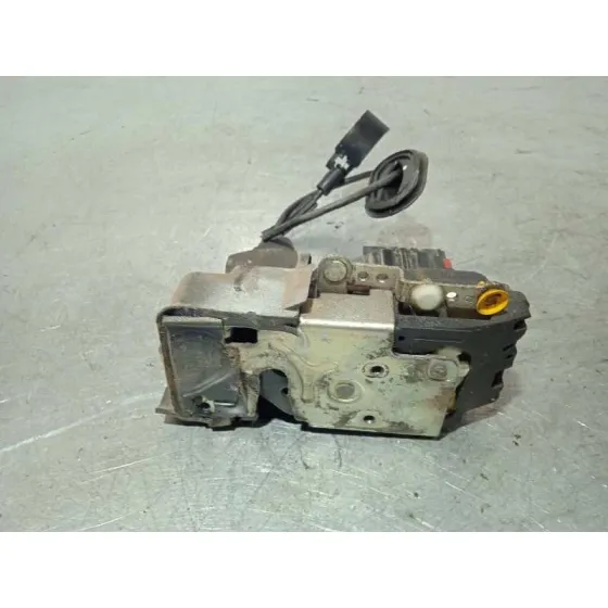 Cerradura Puerta Trasera Derecha para Ford Fiesta (Cbk)