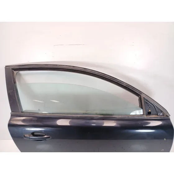 Puerta Delantera Derecha para Volvo C30
