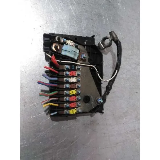 Caja Reles / Fusibles para Ford C-Max