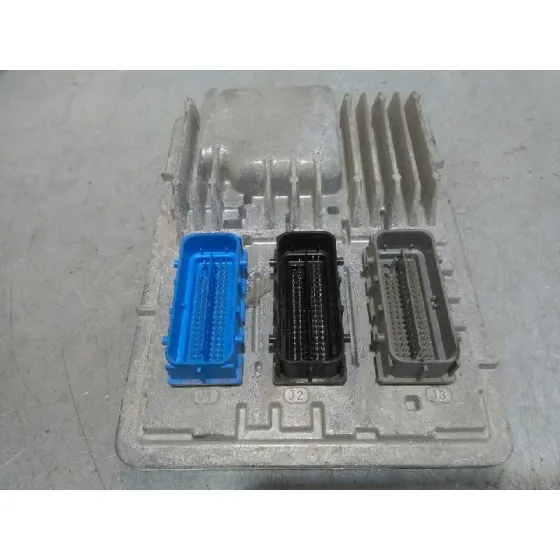 Centralita Motor Uce para Opel Corsa E