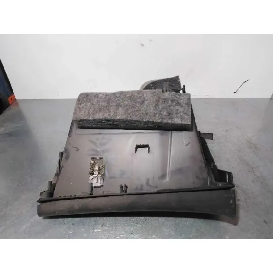 Guantera para Opel Astra J Lim.
