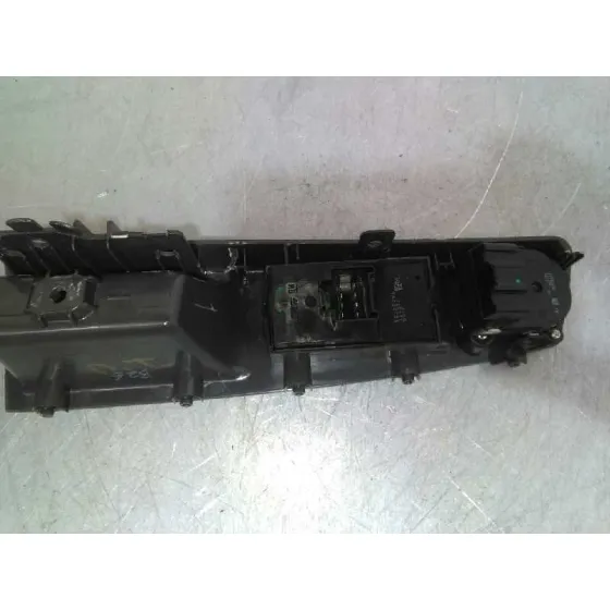 Mando Elevalunas Delantero Izquierdo para Chevrolet Cruze