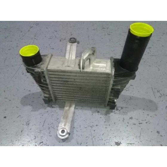 Intercooler para Mitsubishi Colt Berlina 5 (Z30A)