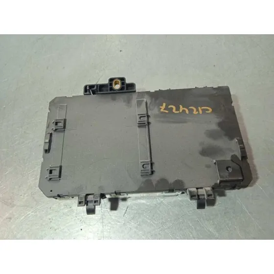 Caja Reles / Fusibles para Opel Astra H Berlina