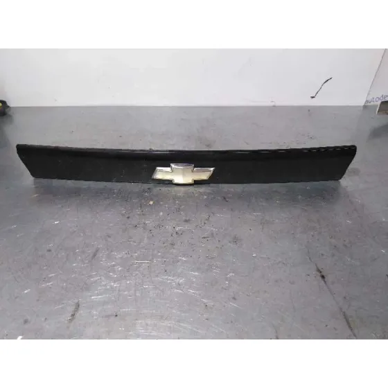 Molduras Traseras para Chevrolet Kalos