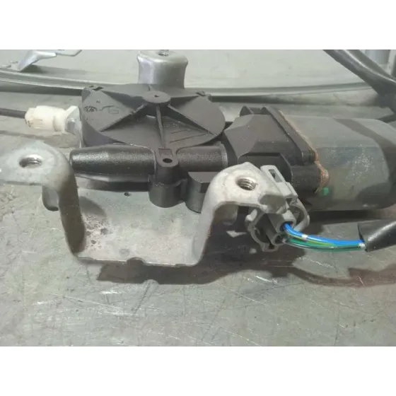 Elevalunas Trasero Izquierdo para Nissan Primera Berlina (P12)