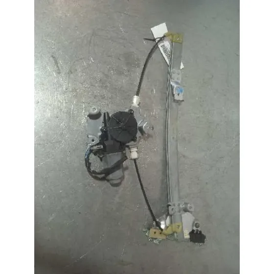 Elevalunas Trasero Izquierdo para Nissan Primera Berlina (P12)