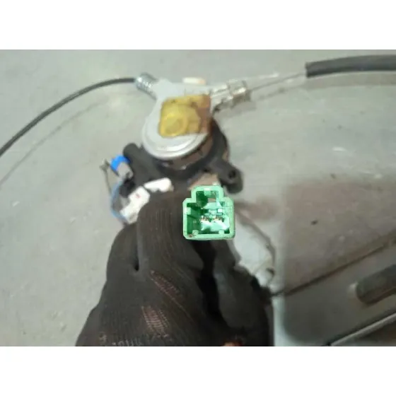 Elevalunas Delantero Derecho para Honda Cr-V (Rd8)