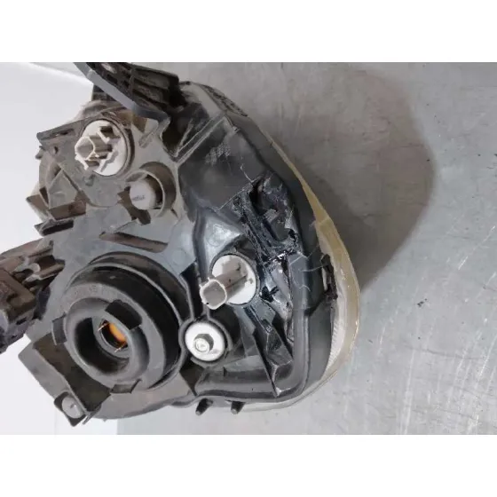 Faro Derecho para Honda Cr-V (Rd8)