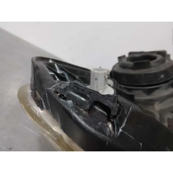 Faro Derecho para Honda Cr-V (Rd8)