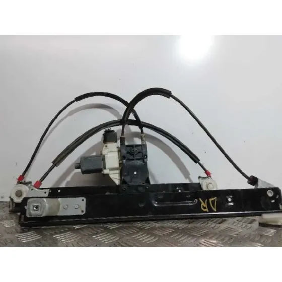 Elevalunas Delantero Derecho para Ford Mondeo Ber. (Ca2)