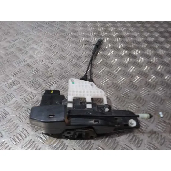 Cerradura Puerta Delantera Izquierda para Kia Carens (Un)