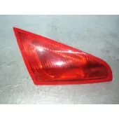 Piloto Trasero Izquierdo Interior para Mitsubishi Colt Berlina 3 (Cz)