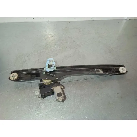 Elevalunas Delantero Derecho para Fiat Doblo Cargo