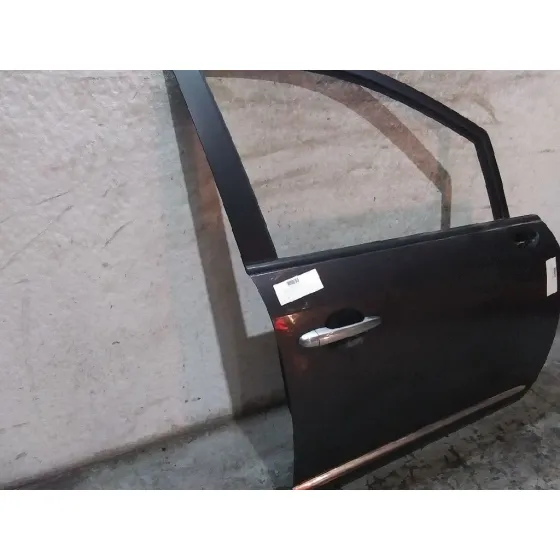 Puerta Delantera Derecha para Kia Carens (Un)