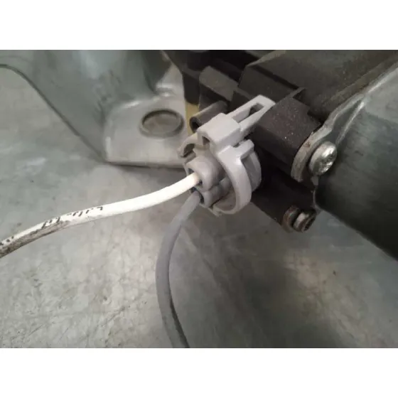 Elevalunas Delantero Izquierdo para Renault Kangoo