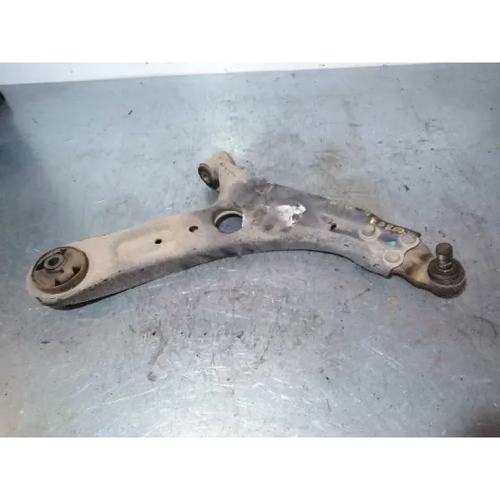 Brazo Suspension Inferior Delantero Derecho para Kia Pro_Cee'd ( )