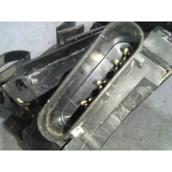 Cerradura Puerta Delantera Derecha para Ford Focus Lim. (Cb8)