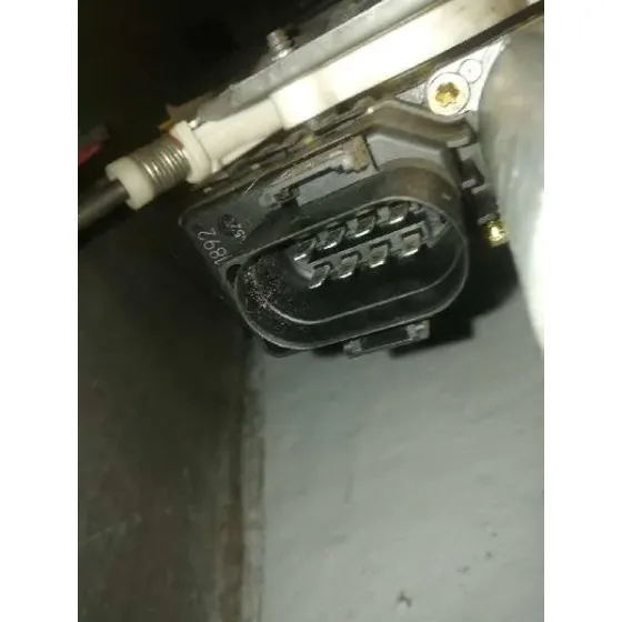 Elevalunas Delantero Izquierdo para Audi A6 Berlina (4B2)