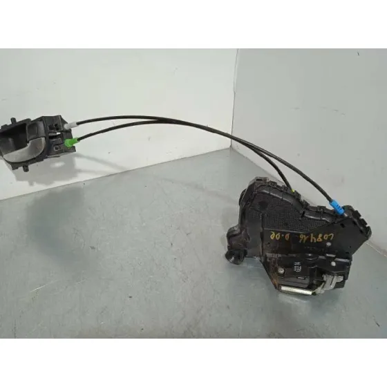 Cerradura Puerta Delantera Derecha para Toyota Auris
