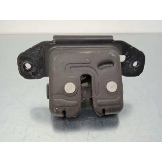 Cerradura Maletero / Porton para Toyota Auris