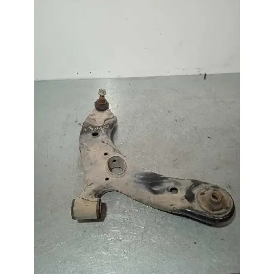 Brazo Suspension Inferior Delantero Derecho para Toyota Auris