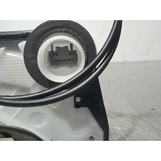 Cerradura Puerta Delantera Derecha para Toyota Yaris