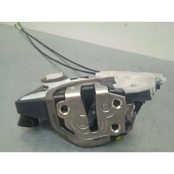 Cerradura Puerta Delantera Izquierda para Toyota Yaris