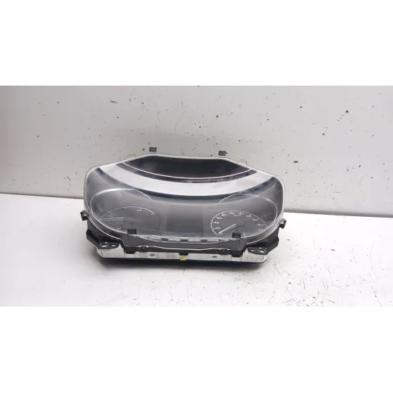 Cuadro Instrumentos para Toyota Yaris