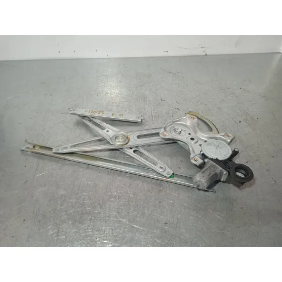 Elevalunas Delantero Derecho para Toyota Yaris