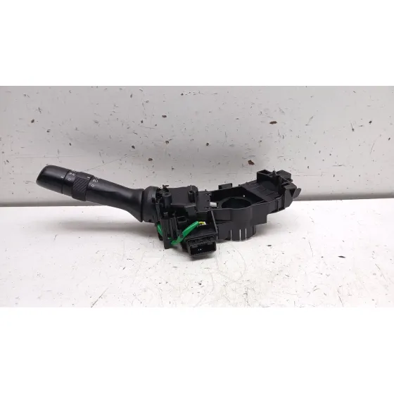 Mando Limpia para Toyota Yaris