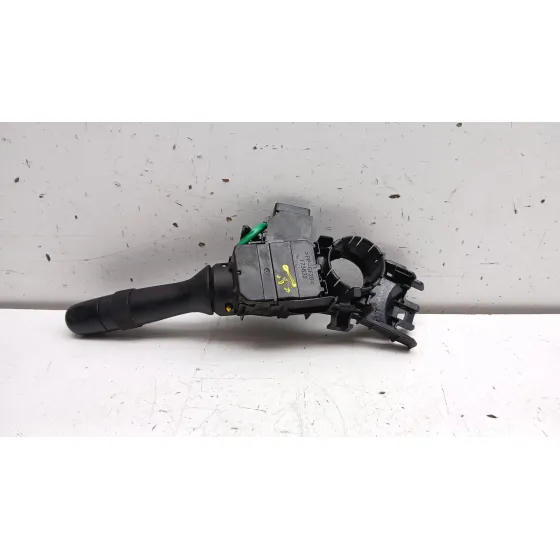 Mando Limpia para Toyota Yaris