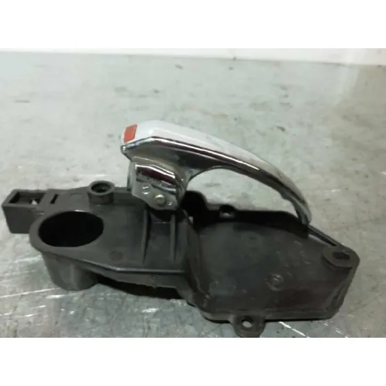 Maneta Interior Delantera Derecha para Fiat Nuova 500 (150)