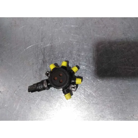 Rampa Inyectora para Ford Focus Berlina (Cak)