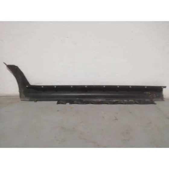 Faldon Lateral para Bmw X3 (E83)