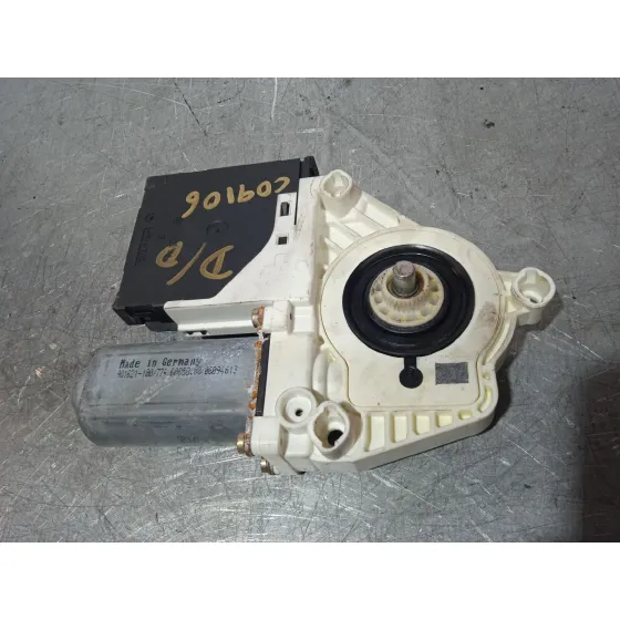 Motor Elevalunas Delantero Derecho para Seat Toledo (5P2)