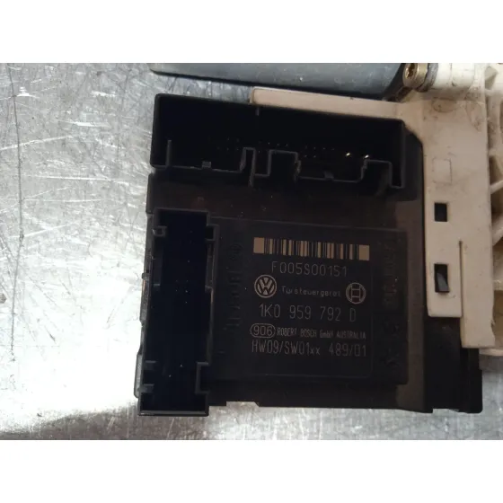 Motor Elevalunas Delantero Derecho para Seat Toledo (5P2)