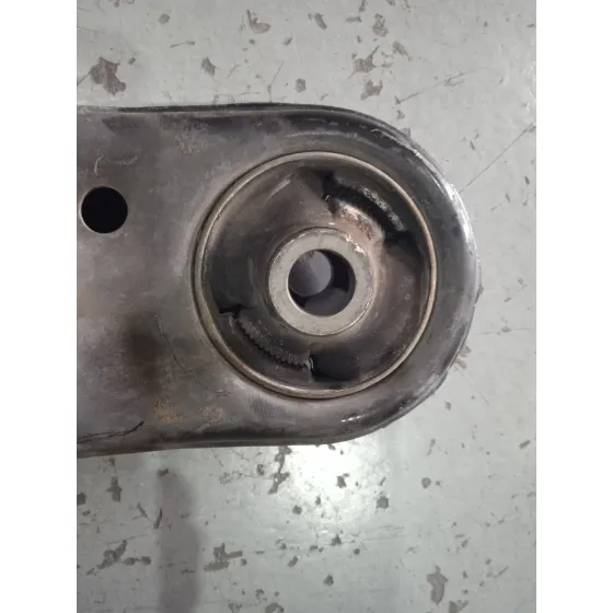 Brazo Suspension Inferior Delantero Derecho para Toyota Auris