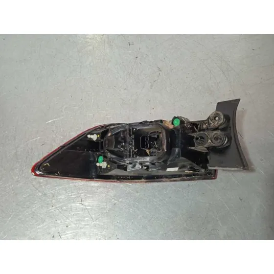 Piloto Trasero Izquierdo para Renault Clio Iv