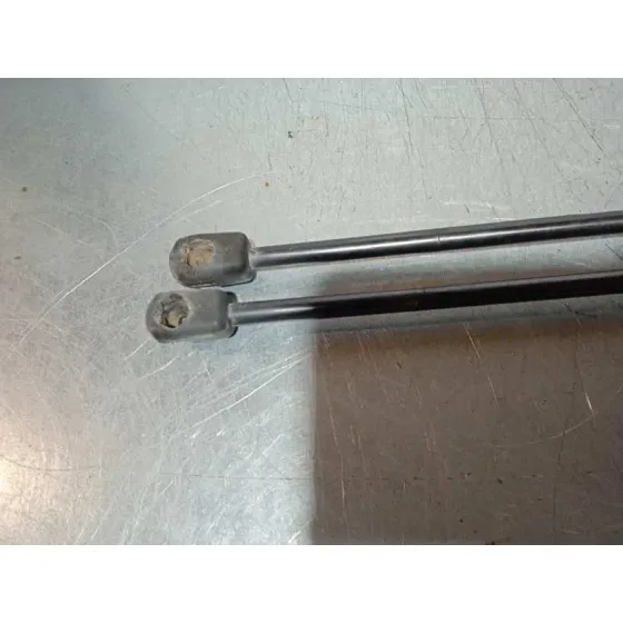 Amortiguadores Maletero / Porton para Opel Insignia Berlina