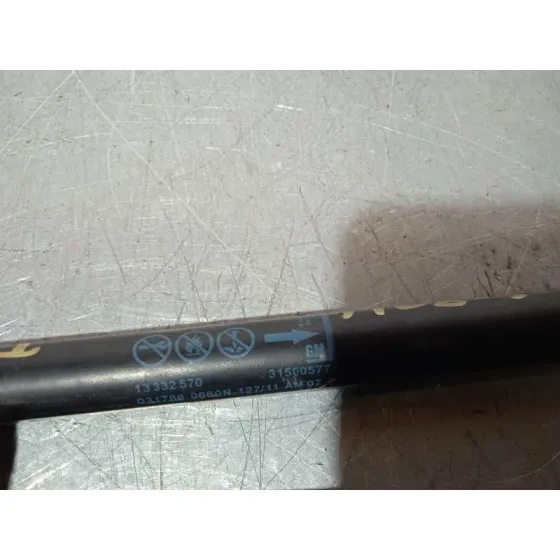 Amortiguadores Maletero / Porton para Opel Insignia Berlina