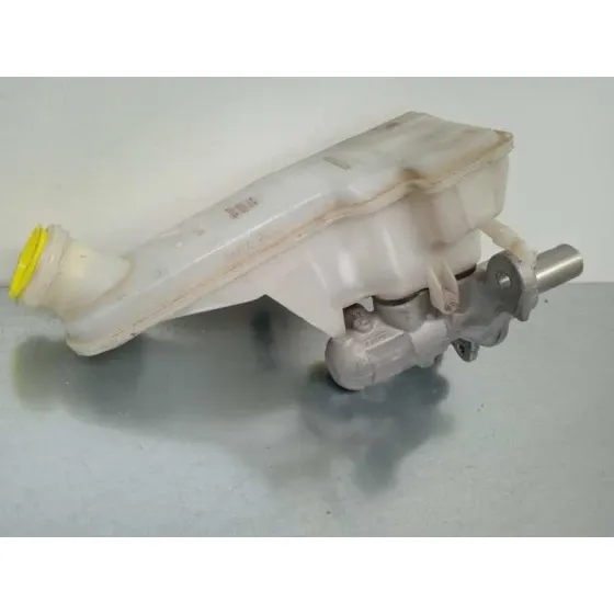 Bomba Freno para Mercedes-Benz Clase Cla (W117)