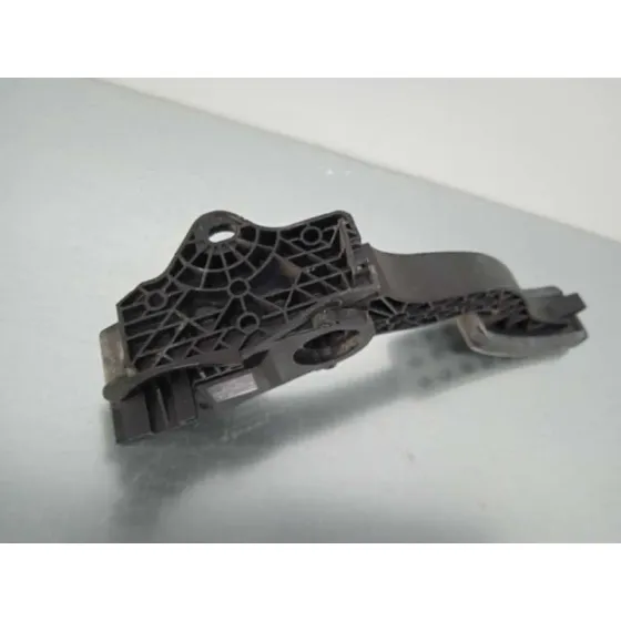Potenciometro Pedal para Mercedes-Benz Clase Cla (W117)