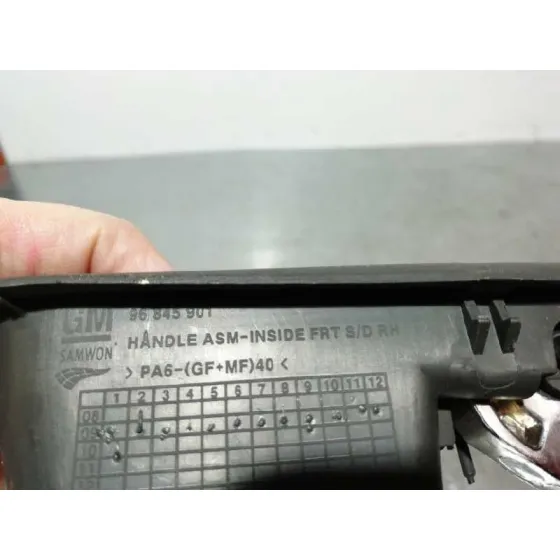 Maneta Interior Delantera Derecha para Chevrolet Cruze