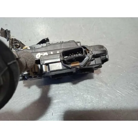Cerradura Puerta Delantera Derecha para Renault Clio Iv